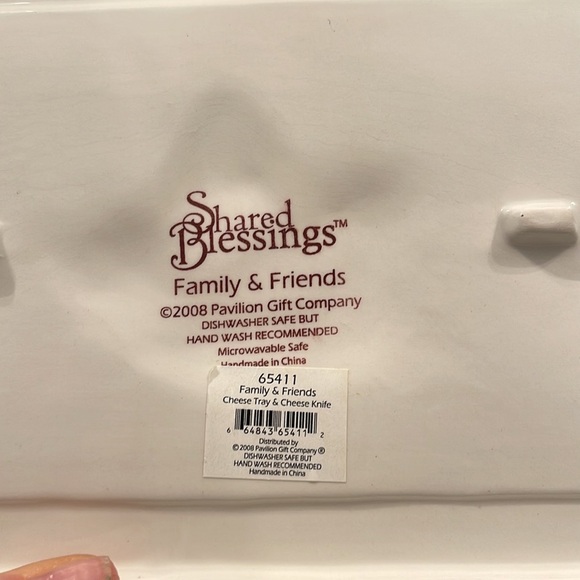 FAMILY & FRIENDS Beautiful Platter and Cheese Spreader - Picture 3 of 3